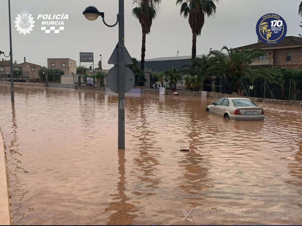 400 noodoproepen na onverwachte overstromingen in Murcia